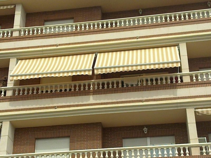 Balkonų markizės, kaip oras ir privatumas