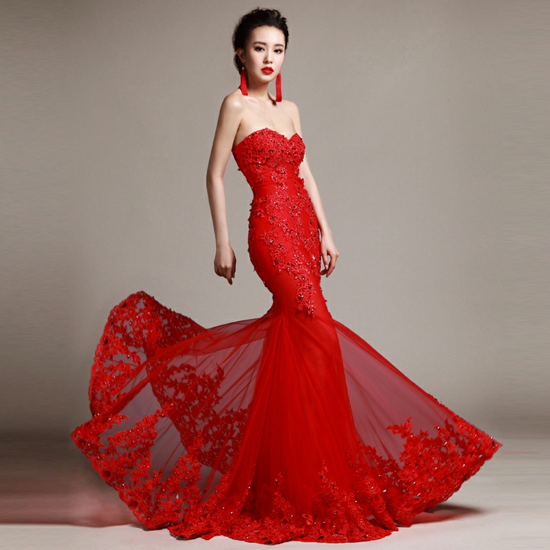 빨간 웨딩 드레스