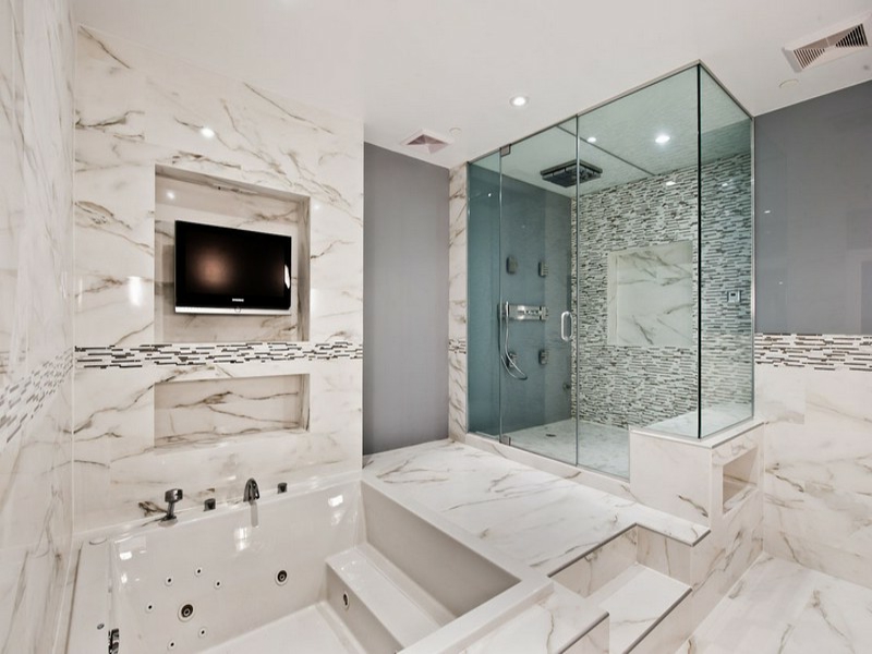 nápady na kúpeľňu pre svetlé mramorové dlaždice