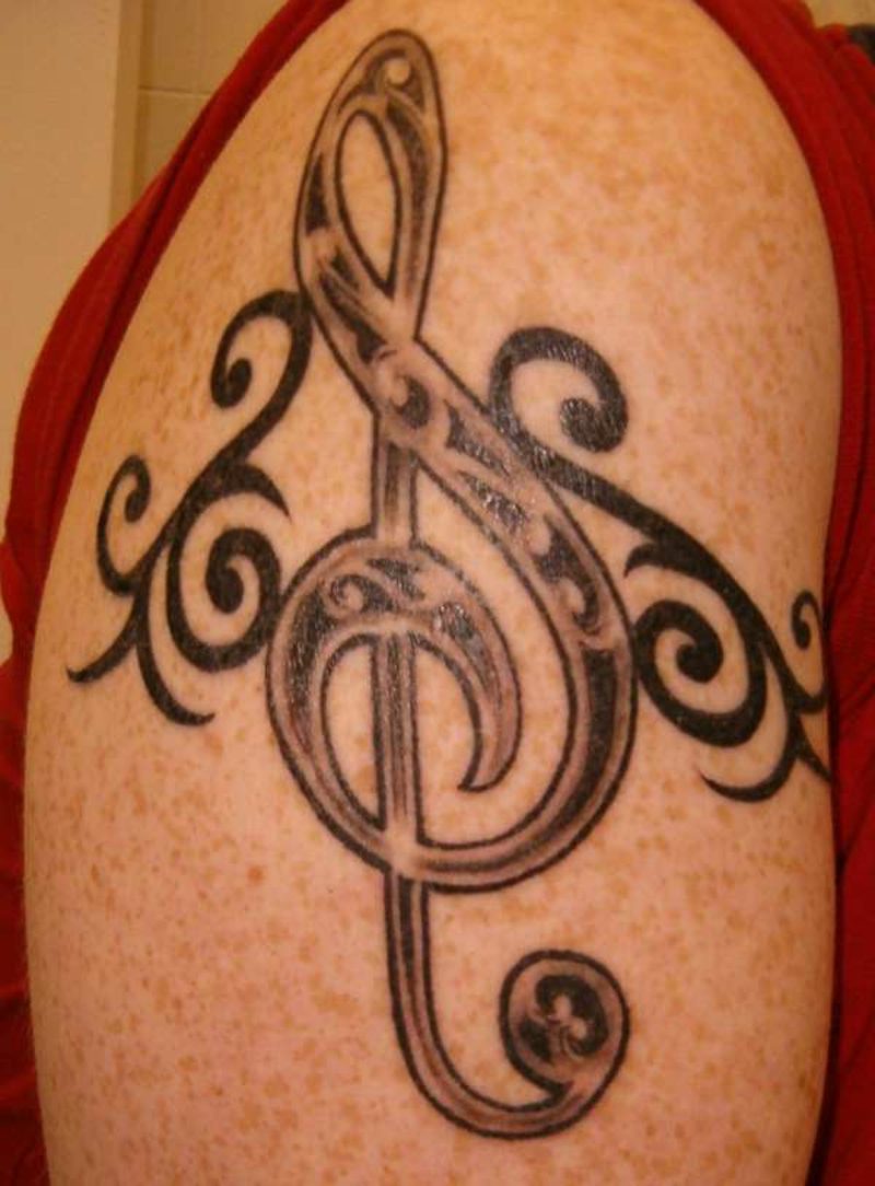 klavírne tetovanie keltské kmeňové