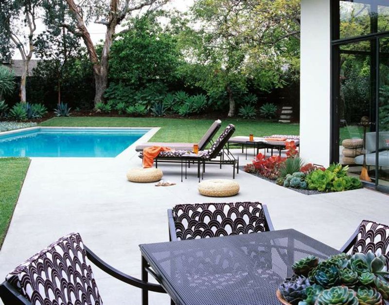 Terasa proiectarea piscinei moderne confortabile mobilier
