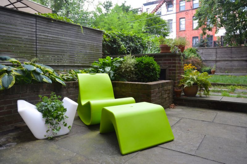 Design trädgårdsmöbler: extra möbler