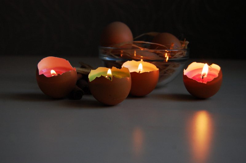 crafting easter easter pastels Veľkonočné sviečky z vajec škrupiny pokyny tinkering