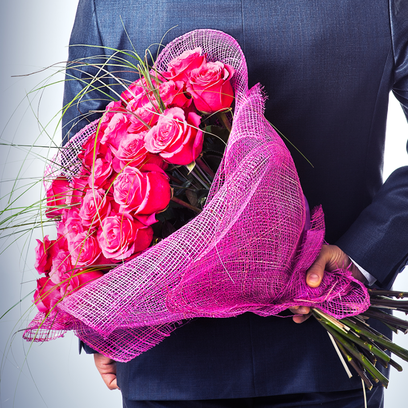 Hvert år selges over 100 millioner roser over hele verden for Valentinsdag