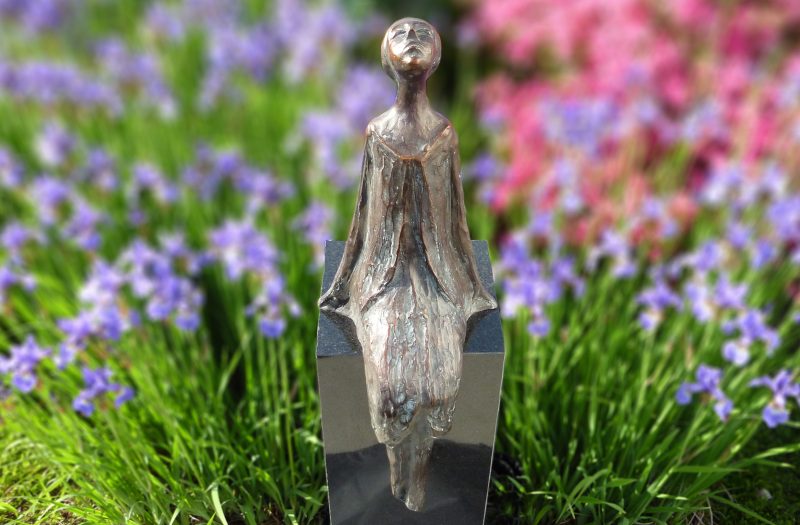 trädgårdsskulpturer brons