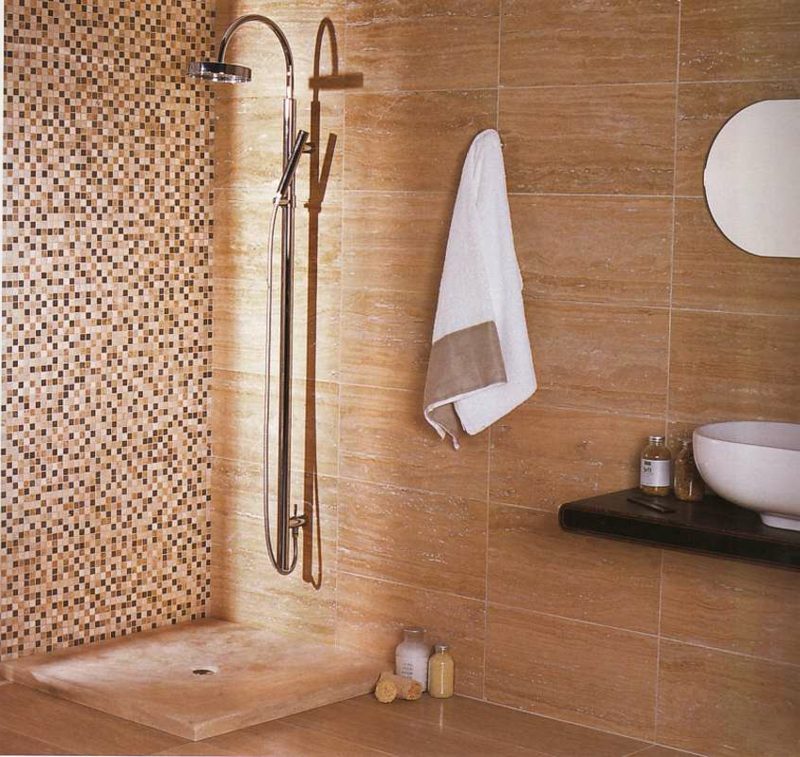 Casa de banho mosaico telha acento parede de pedra com paredes de banho