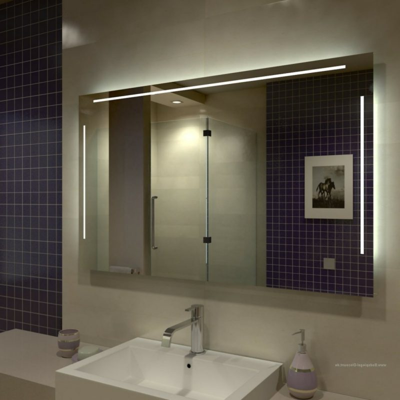 Oglindă cu baie de iluminat