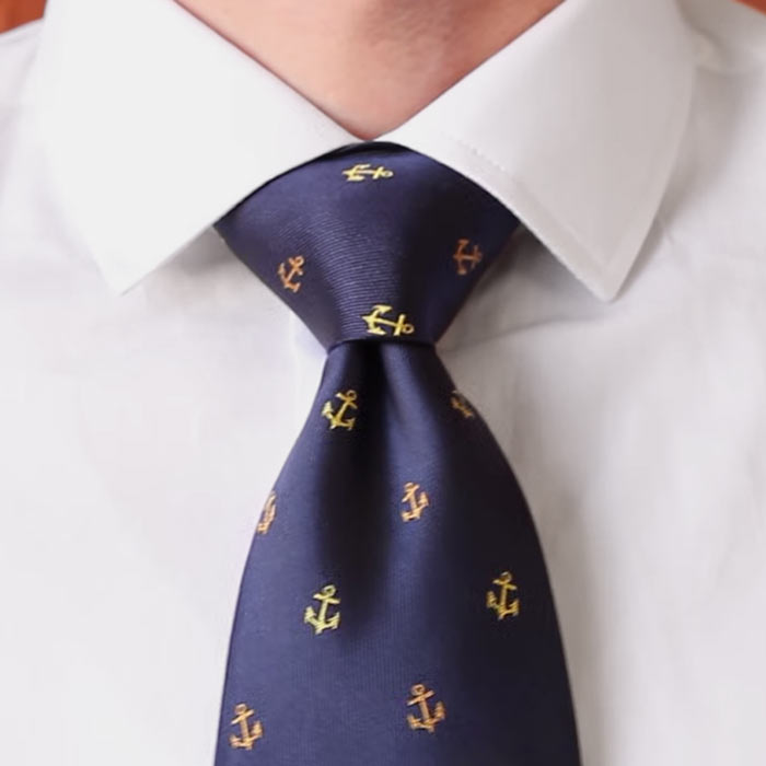 Double Windsor vozel kravata