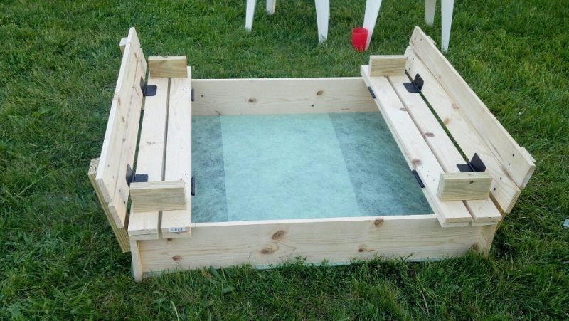 Construiți cutia de nisip cu apă