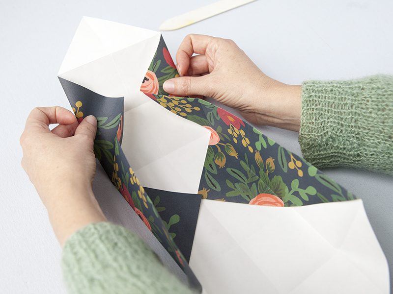 折紙折り畳み箱