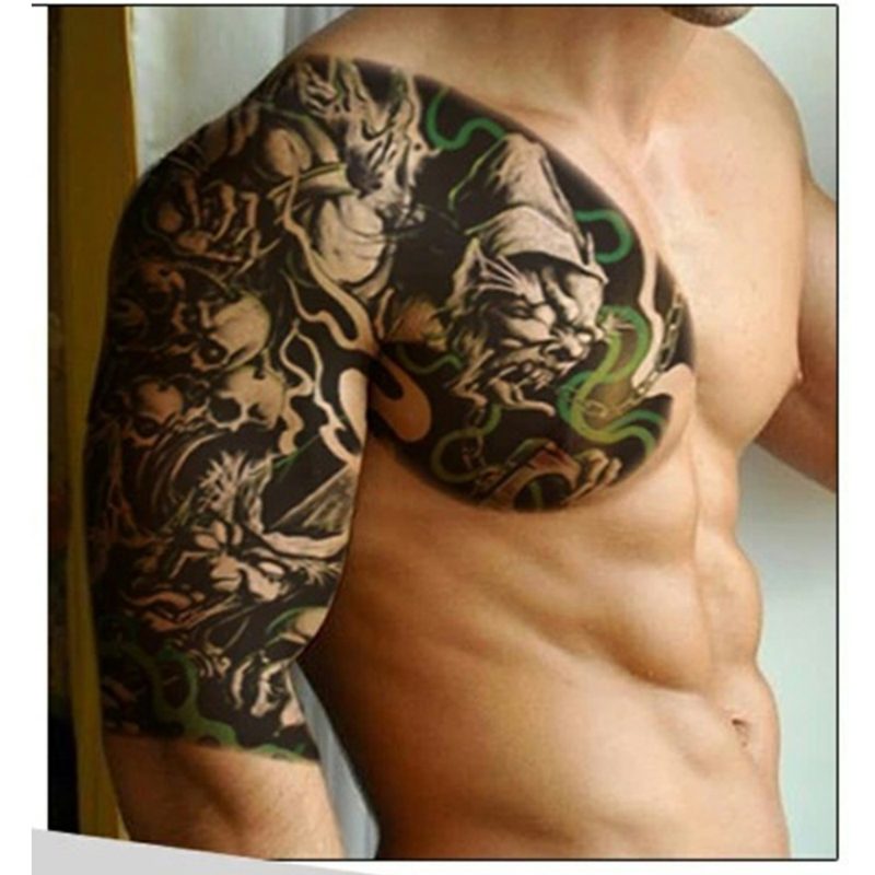 tatuagem do peito masculino