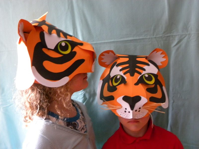 tiger dyr masker tinker jente og gutt