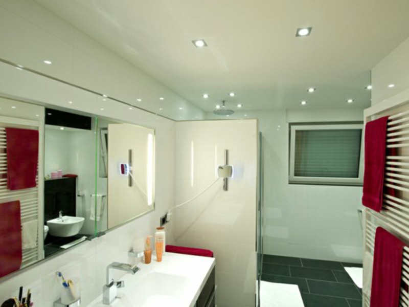 LED šviestuvas šiuolaikiniame vonios kambaryje