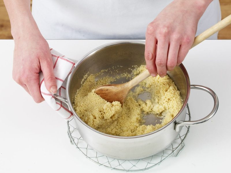 Couscous bereidt snelle recepten voor