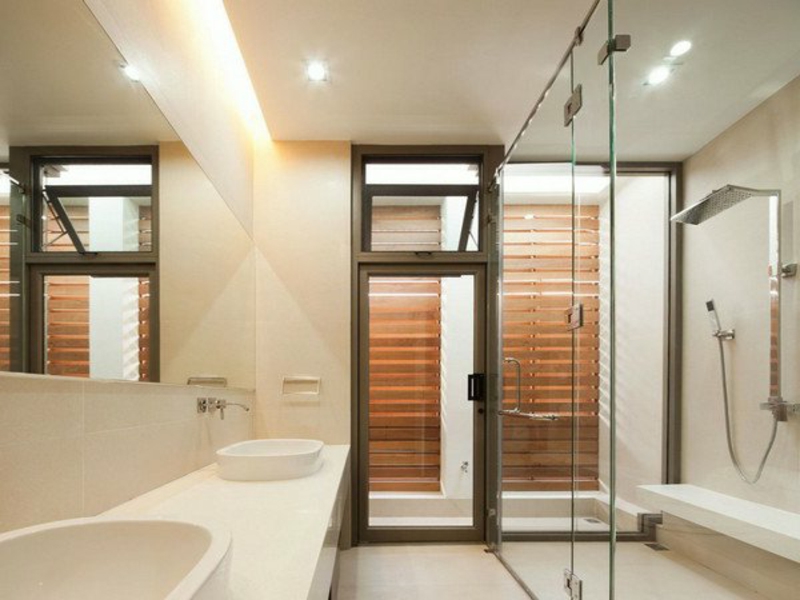 LED vonios apšvietimas šiuolaikiniame name