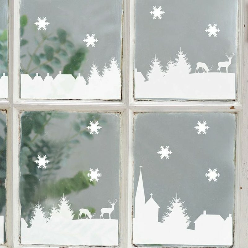 Okno obrázkov pre vianočné mesto vyrobené z umelého snehu