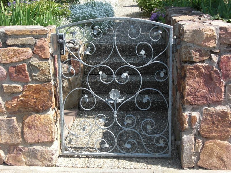 Kovové záhradné brány pozinkované