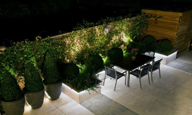 원래 조명 효과는 정원에서 LED 조명 효과