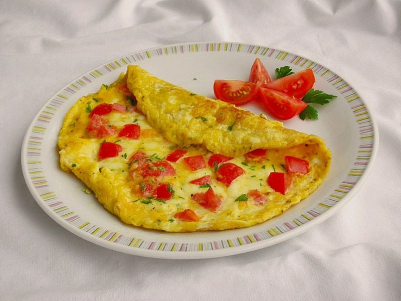 gezond ontbijt voor het verliezen van koolhydraatarme omelet