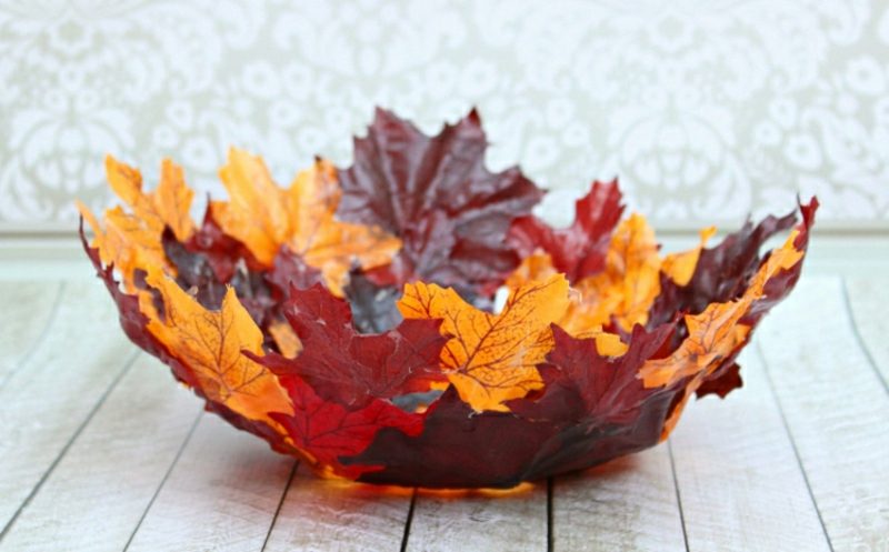 zdobia jesenné dekorácie stolov