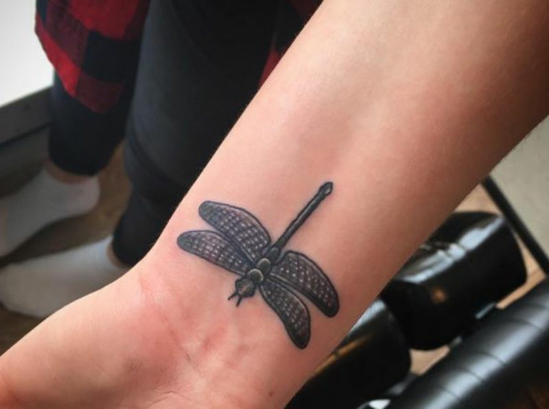 Dragonfly tatuiruotės riešo