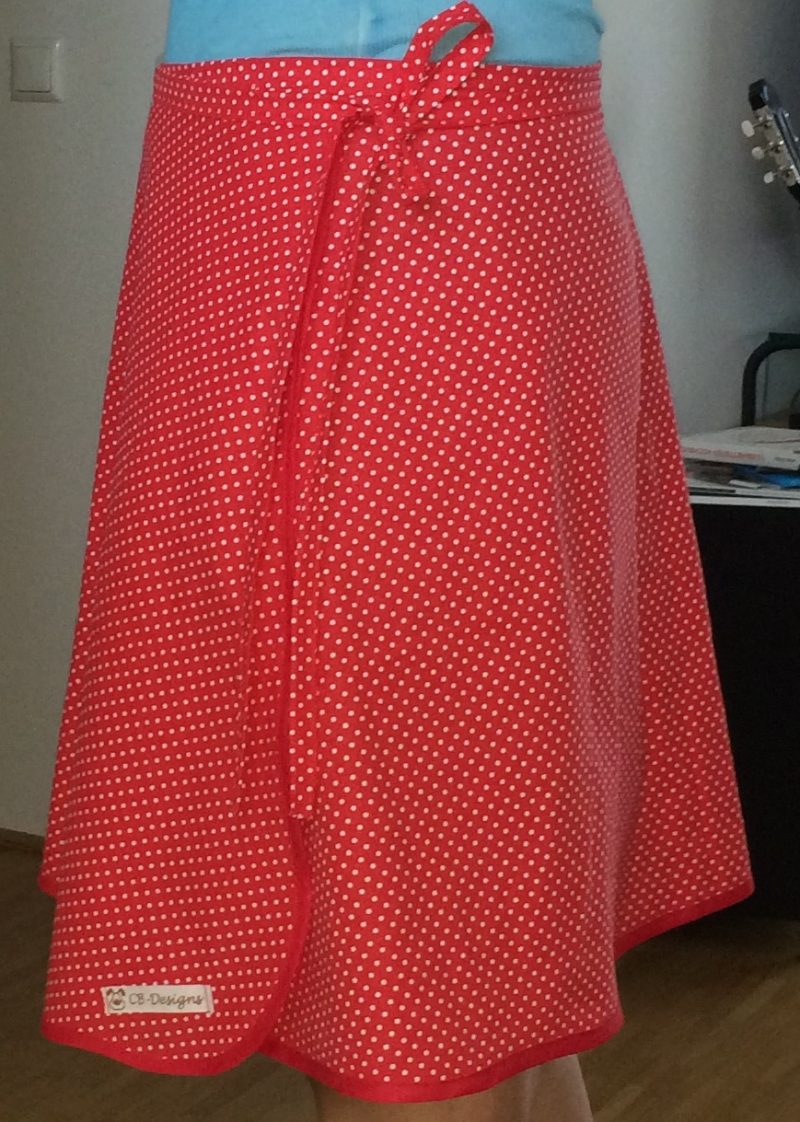 červená zábalová sukňa
