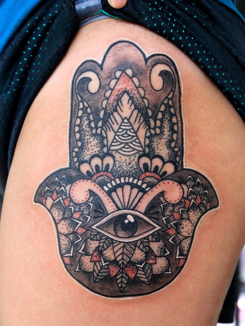 ogen tattoo bescherming talisman