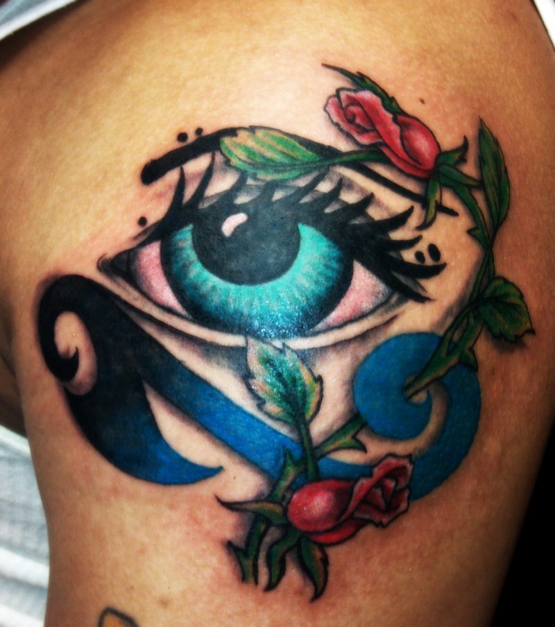 simboličen pomen oči tatoo
