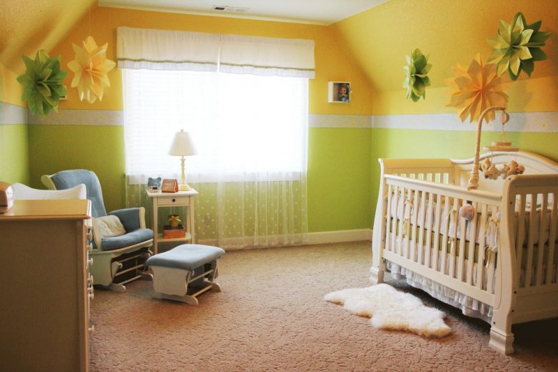kūdikio kambario dekoravimo kūdikio kambario dekoravimo kūdikio kambarį mergina darželio