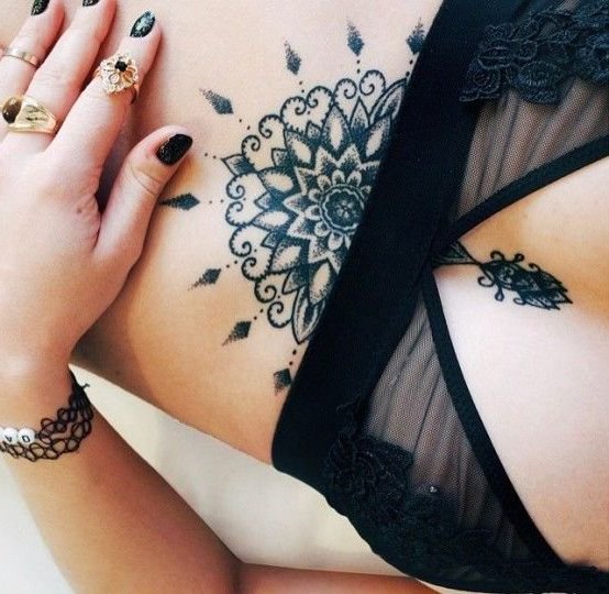Moterų tatuiruotės