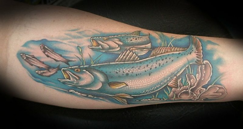 ribja tetovaža privlačna barva