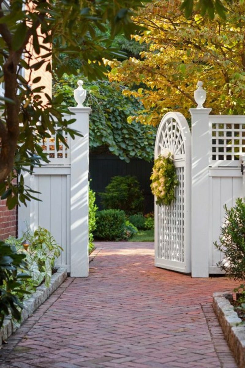 arco da giardino in legno a tutto sesto