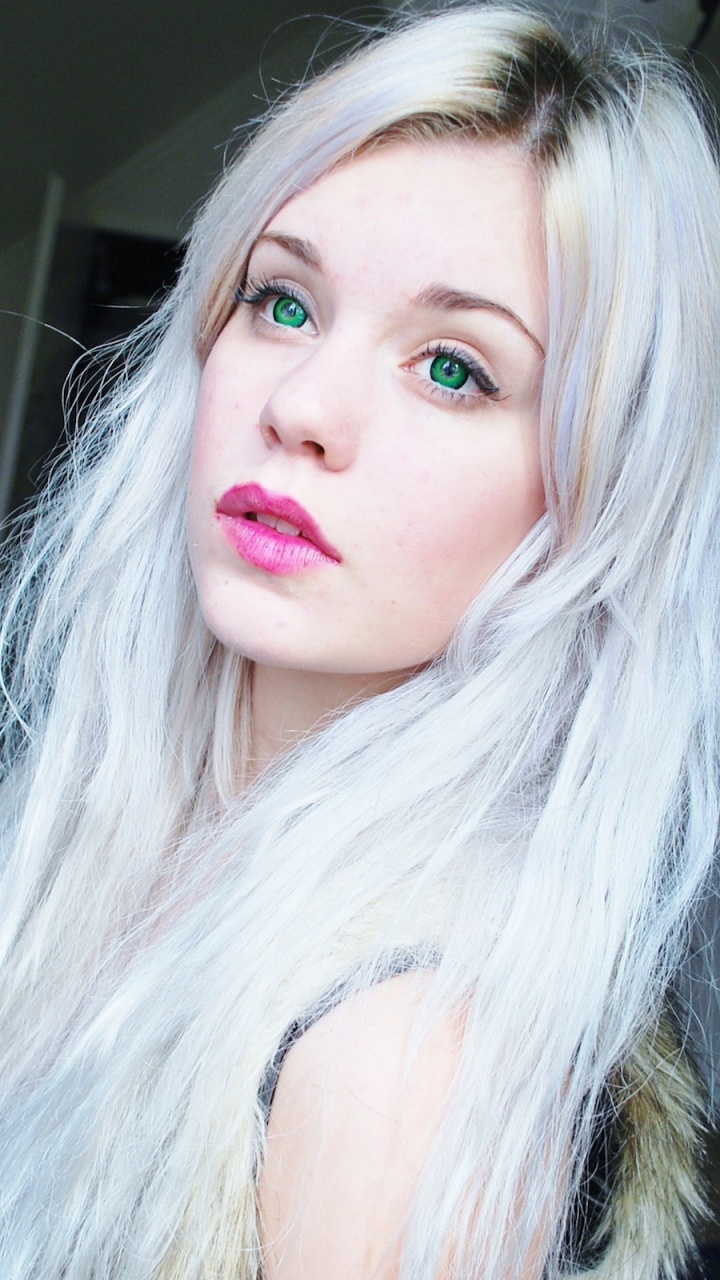 Gråt hår: Kombinera nyanser av grått med blondin