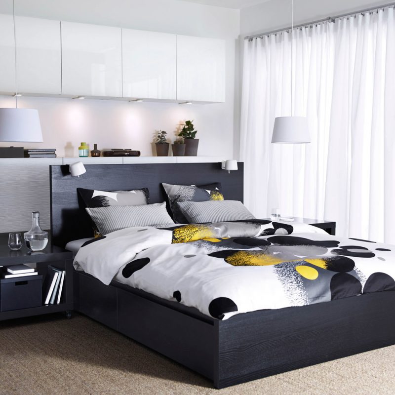 Ikea Besta plank voor een slaapkamer in zwart en wit design