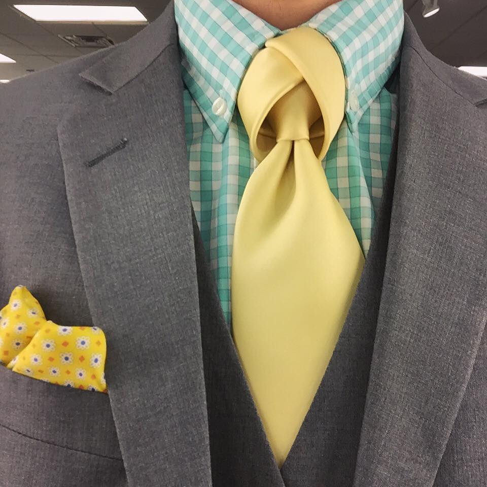 Ideje za izvirne kravatne vozle lahko najdete tukaj