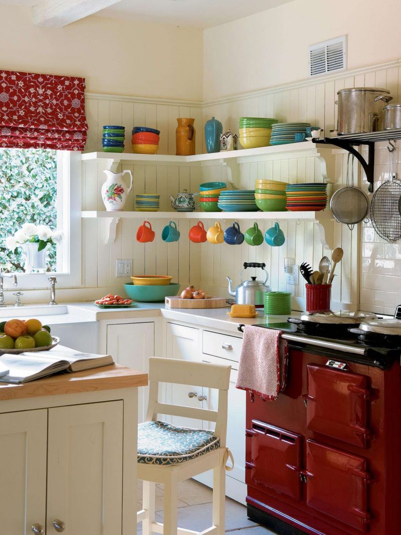Kök dekor med färger