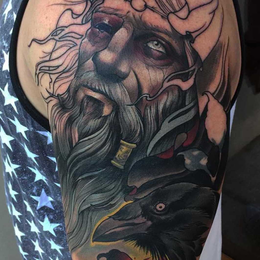 Raven Tattoo, en av Odins Taben