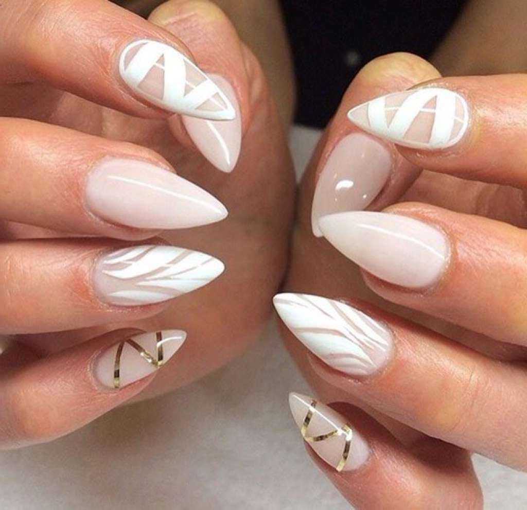 Chic spik naglar - ädel design