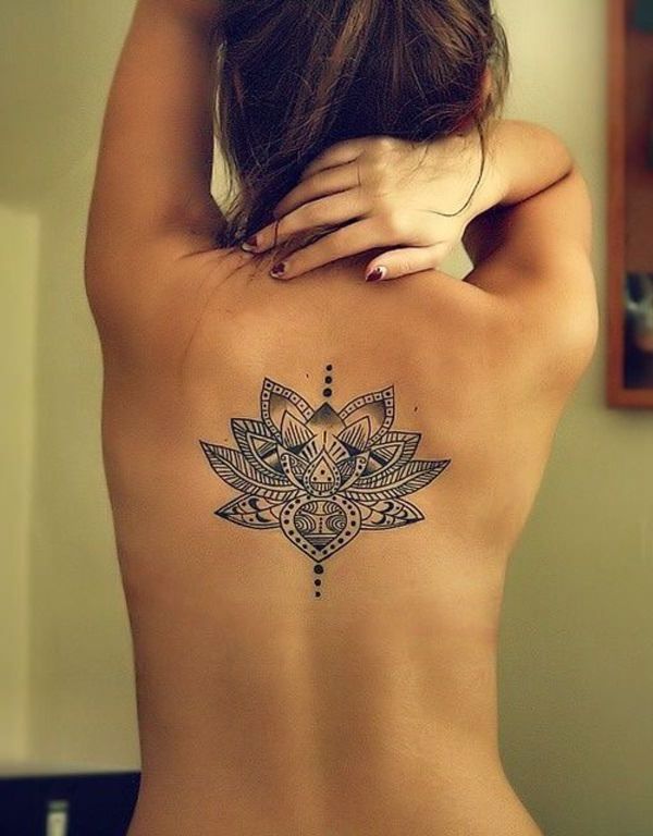 tatuaje motive femei inapoi tatuaje idei lotus