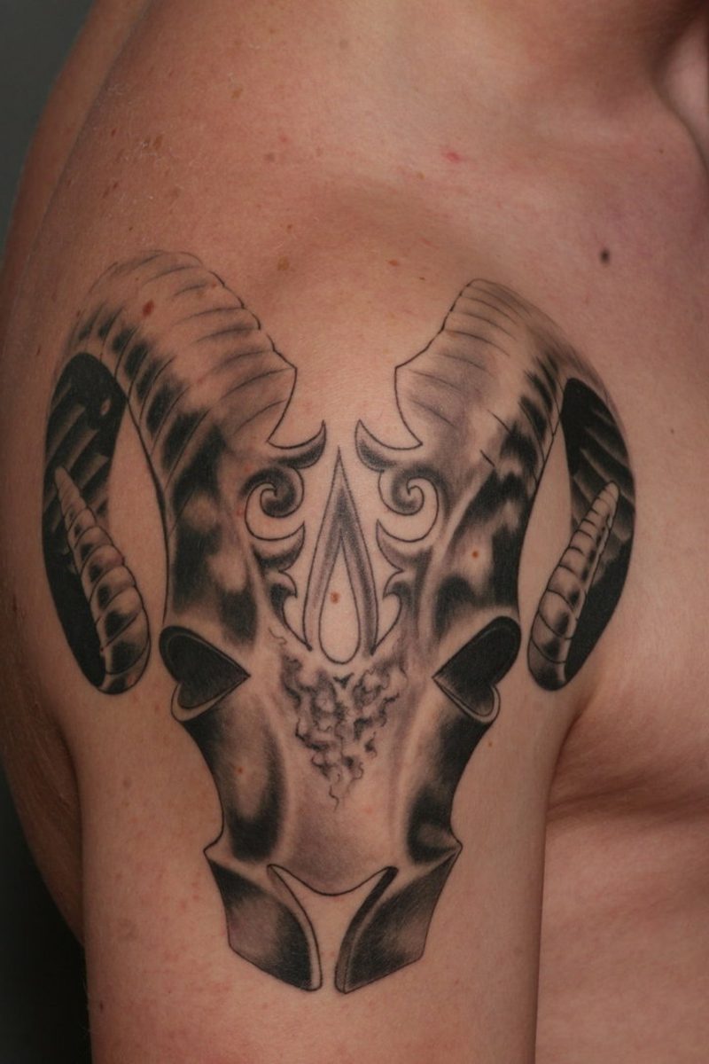 tetovanie tetovanie obrovské tetovanie tetovanie na pleci